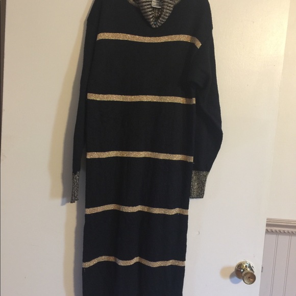 Dress - Picture 4 of 8